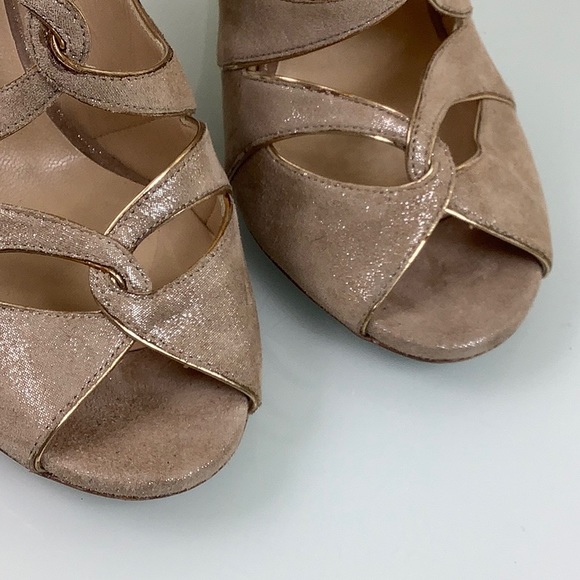 Jimmy Choo Leash Shimmery Cutout Peep toe back zipper Sand Sandal size 36.5 EUC - Picture 5 of 16
